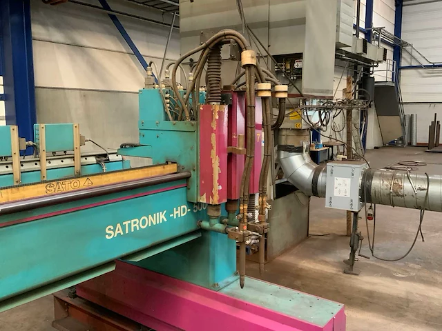 Sato satronik cnc portaal plasmasnijmachine (2x) - afbeelding 33 van  34