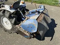 Satoh st-1510 smalspoor- en compacttractor - afbeelding 15 van  19