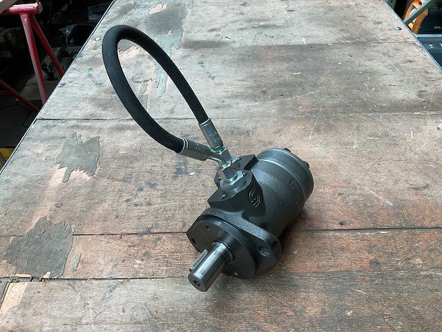 Sauer danfoss omp160 hydraulische motor - afbeelding 1 van  4
