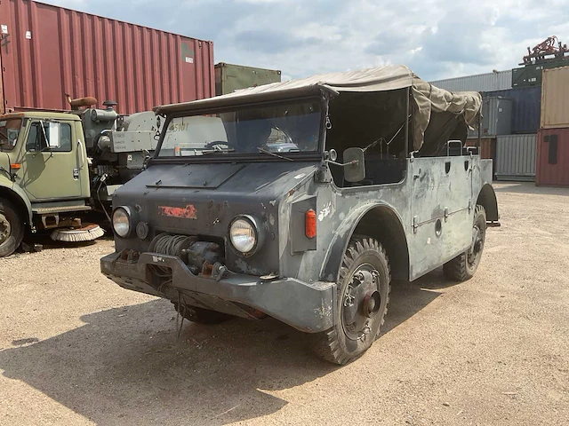 Saurer 4mh legervoertuig - afbeelding 1 van  13