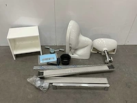 Saval hangend toilet met wastafel en overige badkamer onderdelen - afbeelding 1 van  8