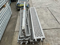 Scafom rux en12811-1 stalen roostervloer (7x) - afbeelding 2 van  9