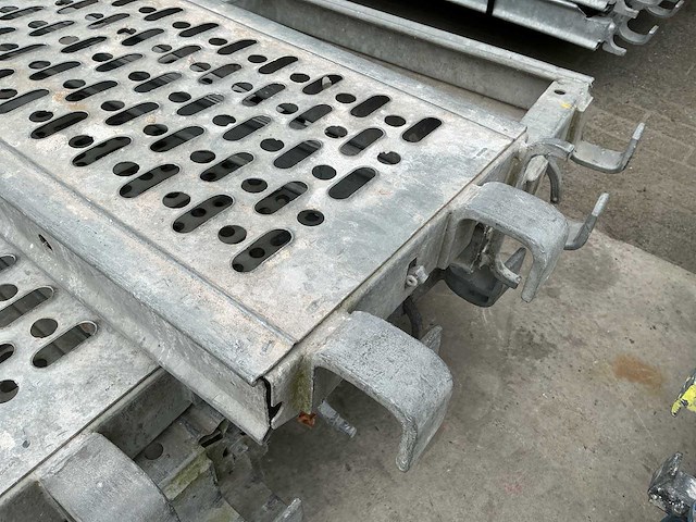 Scafom rux en12811-1 stalen roostervloer (7x) - afbeelding 7 van  9
