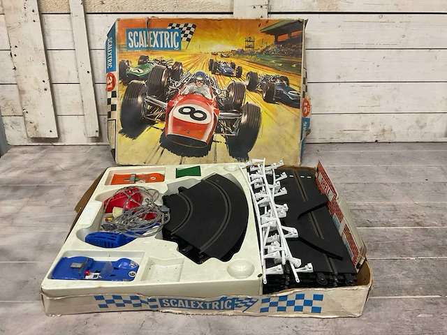 Scalextric modelbouw auto race baan - afbeelding 1 van  6