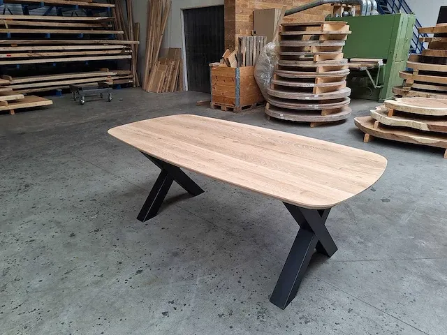 Scandinavisch eiken eettafel 200 cm. - afbeelding 1 van  5