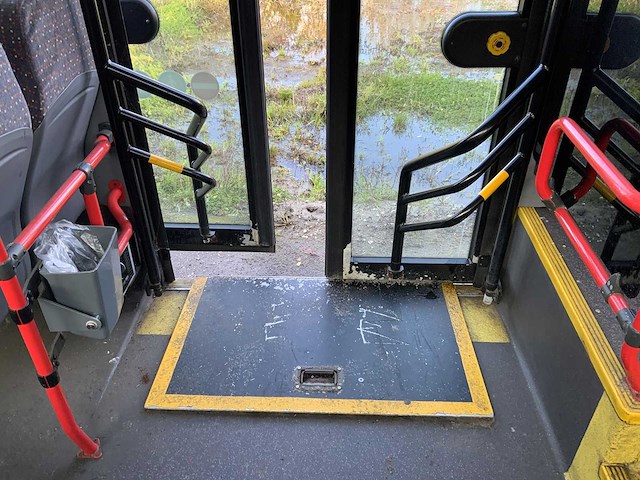 Scania - 2011 - dc09030x - omnilink - personenbus - afbeelding 17 van  28