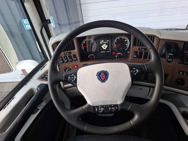 Scania - r500 v8 - vrachtwagen - afbeelding 2 van  27