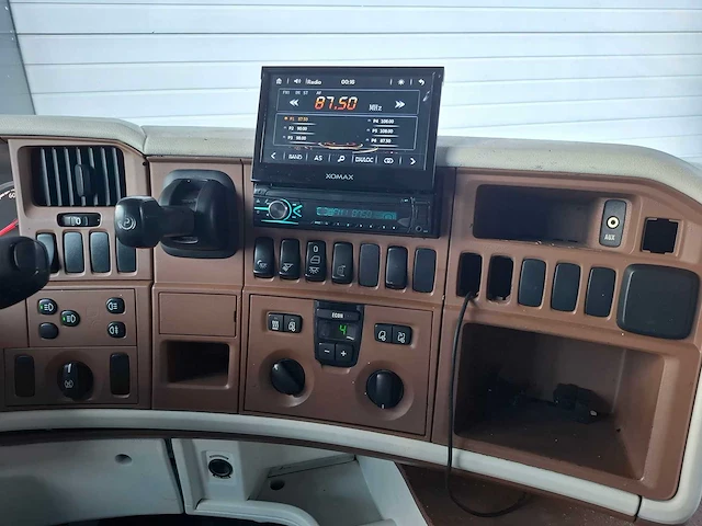 Scania - r500 v8 - vrachtwagen - afbeelding 5 van  27