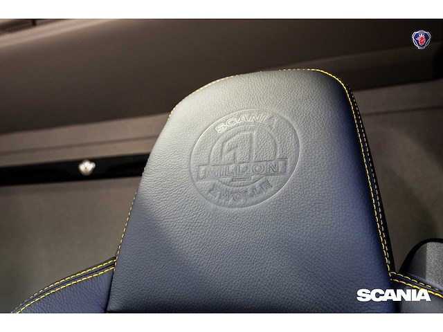 Scania 1 million zwolle - 770s 6x2 v8 – powered by scania - afbeelding 7 van  18