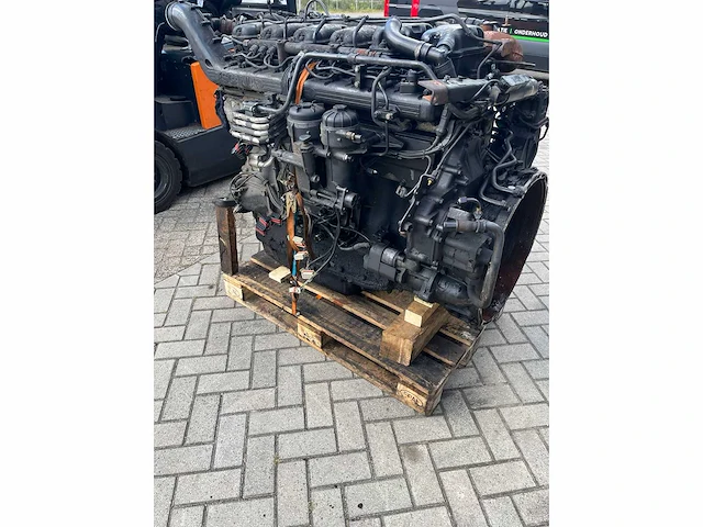 Scania 1307 dieselmotor - afbeelding 7 van  9