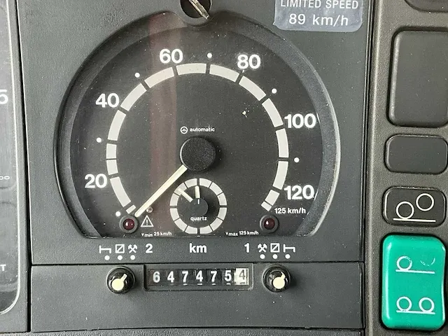 Scania 340 vrachtwagen - afbeelding 7 van  42