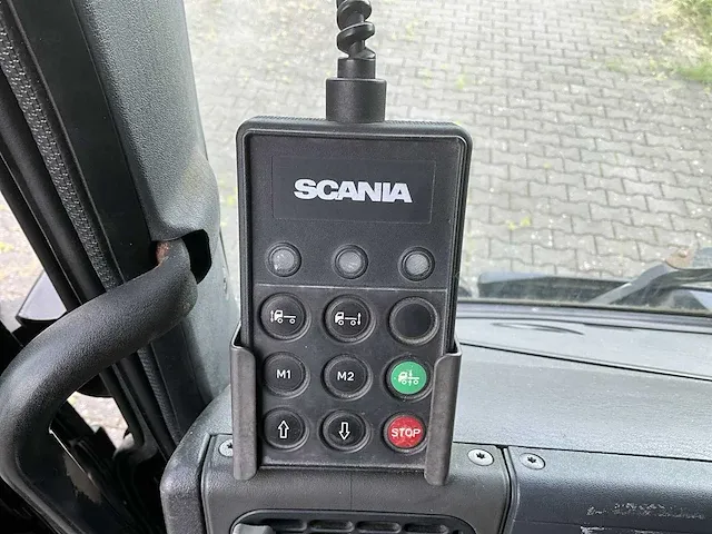 Scania 340 vrachtwagen - afbeelding 13 van  42