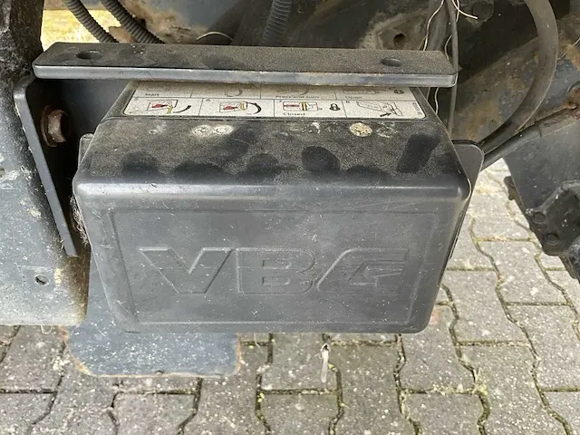Scania 340 vrachtwagen - afbeelding 27 van  42
