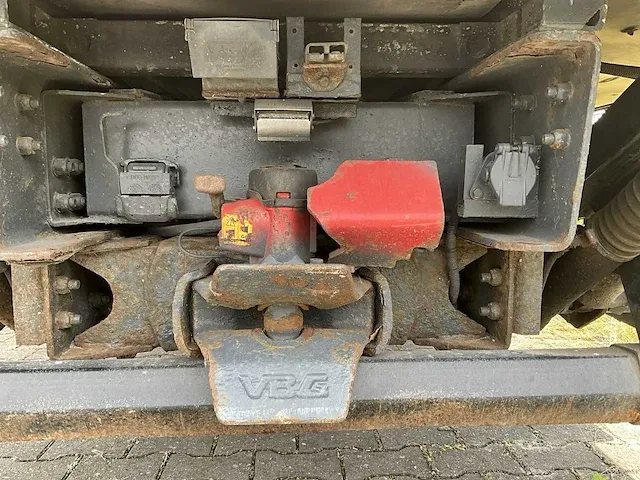 Scania 340 vrachtwagen - afbeelding 29 van  42