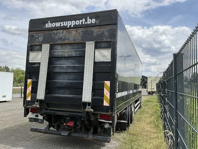 Scania 340 vrachtwagen - afbeelding 34 van  42