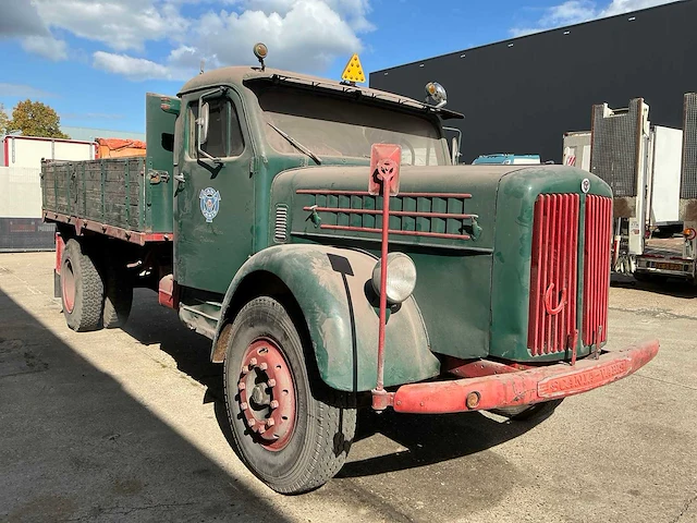 Scania l63hs vrachtwagen oldtimer - afbeelding 35 van  38