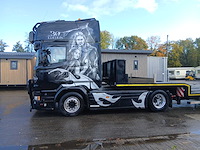 Scania met oplegger show truck - vrachtwagen - afbeelding 9 van  16