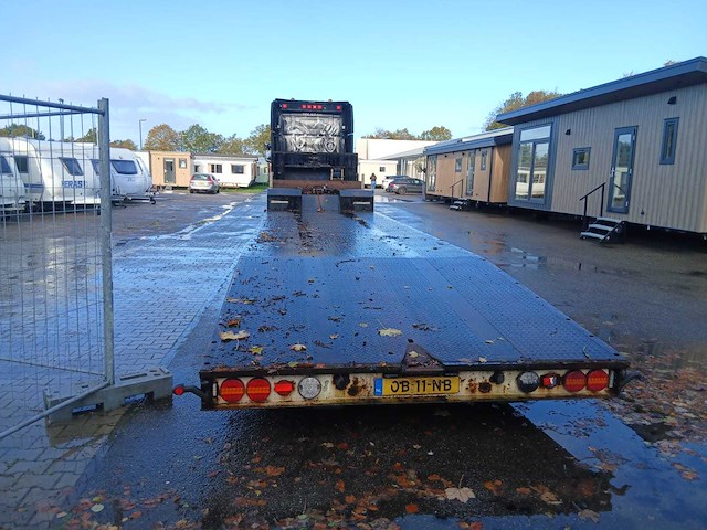 Scania met oplegger show truck - vrachtwagen - afbeelding 13 van  16