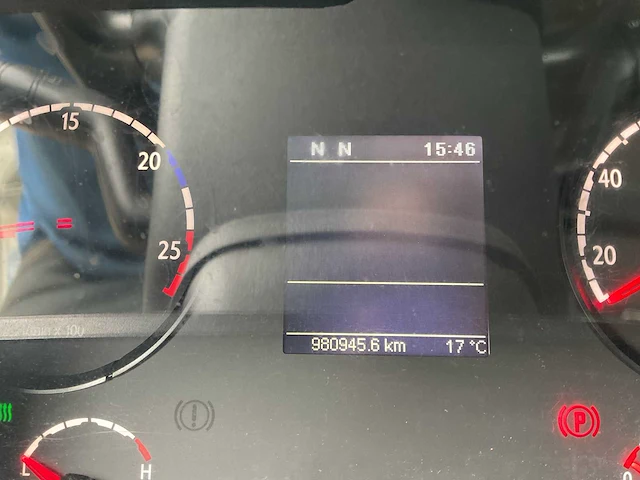 Scania r 400 vrachtwagen - afbeelding 14 van  22