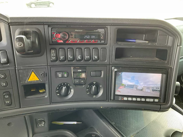 Scania vrachtwagen - afbeelding 20 van  38