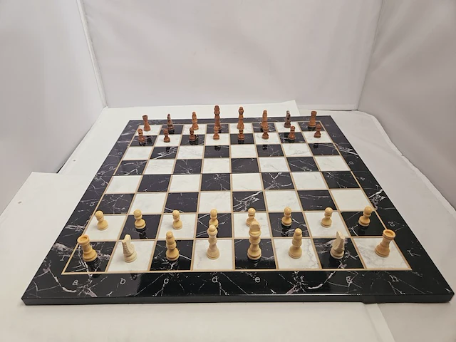 Schaakbord inclusief schaakstenen - afbeelding 2 van  5