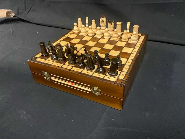 Schaakspel (24x) - afbeelding 1 van  6