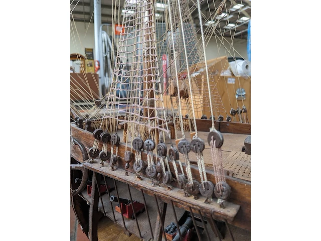 Schaalmodel driemaster - afbeelding 6 van  28