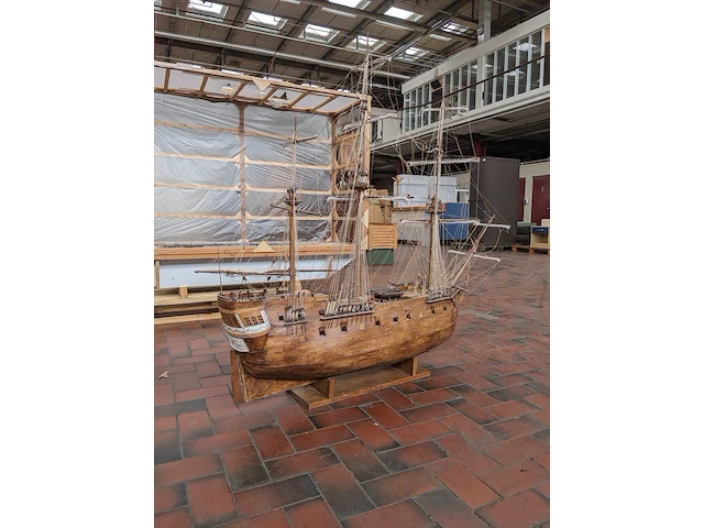 Schaalmodel driemaster - afbeelding 22 van  28
