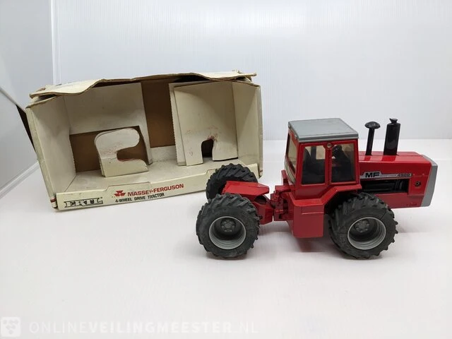 Schaalmodel ertl, massey ferguson 4900 / schaal 1:32, bouwjaar 1988 - afbeelding 4 van  11
