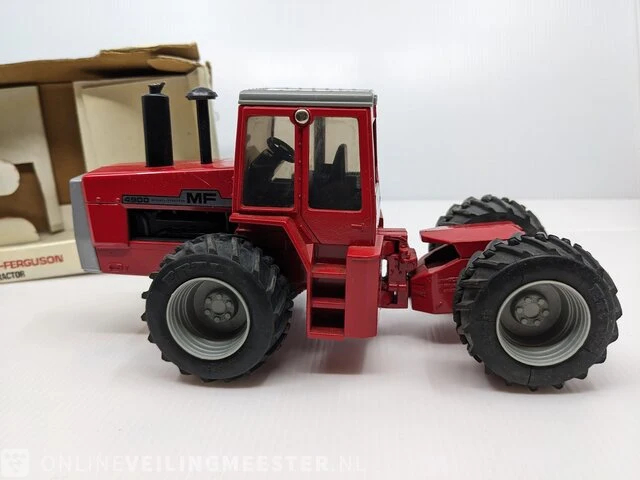 Schaalmodel ertl, massey ferguson 4900 / schaal 1:32, bouwjaar 1988 - afbeelding 6 van  11