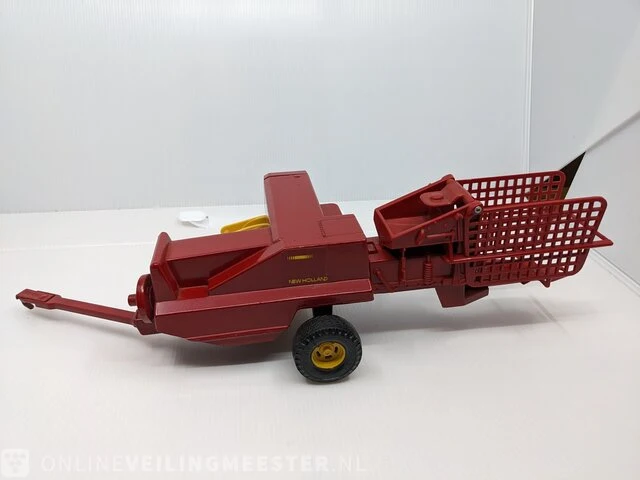 Schaalmodel ertl, new holland balenpers / schaal 1:16 - afbeelding 1 van  7