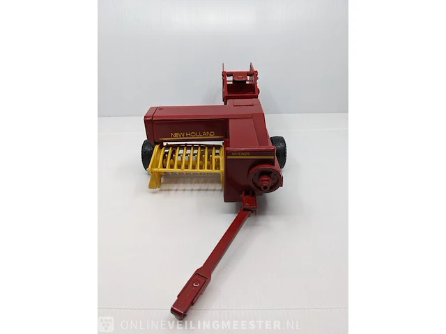 Schaalmodel ertl, new holland balenpers / schaal 1:16 - afbeelding 2 van  7