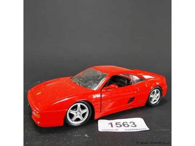 Schaalmodel ferrari f355 berlinetta - afbeelding 1 van  5