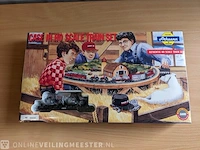 Schaalmodel ho scale, case ih authentic train set / schaal 1:87