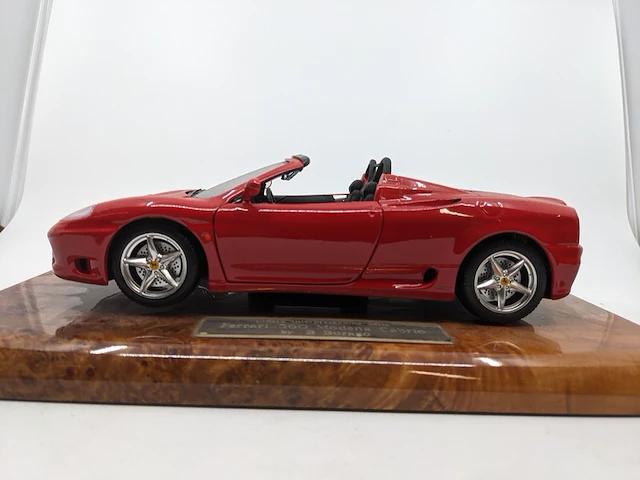 Schaalmodel op kunststof display ferrari, 360 modena cabrio, rood - afbeelding 4 van  10