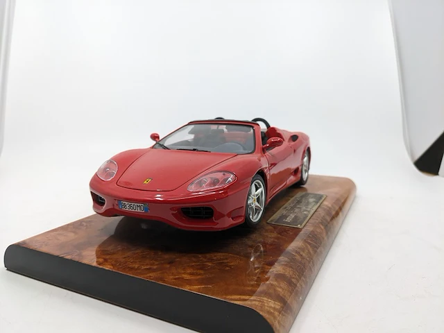 Schaalmodel op kunststof display ferrari, 360 modena cabrio, rood - afbeelding 6 van  10