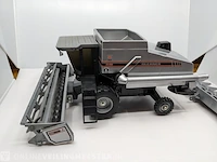 Schaalmodel scale models, cleaner agco r62 / schaal 1: 24, bouwjaar 1994 - afbeelding 8 van  10
