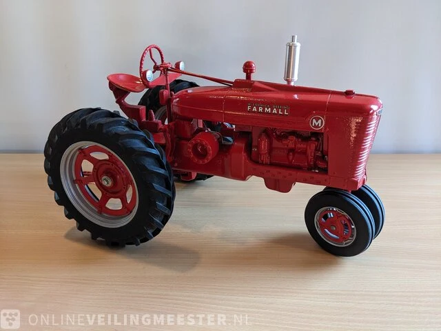 Schaalmodel scale models, farmall m progress show 1995 / schaal 1: 8 - afbeelding 3 van  10
