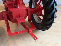 Schaalmodel scale models, farmall m progress show 1995 / schaal 1: 8 - afbeelding 9 van  10