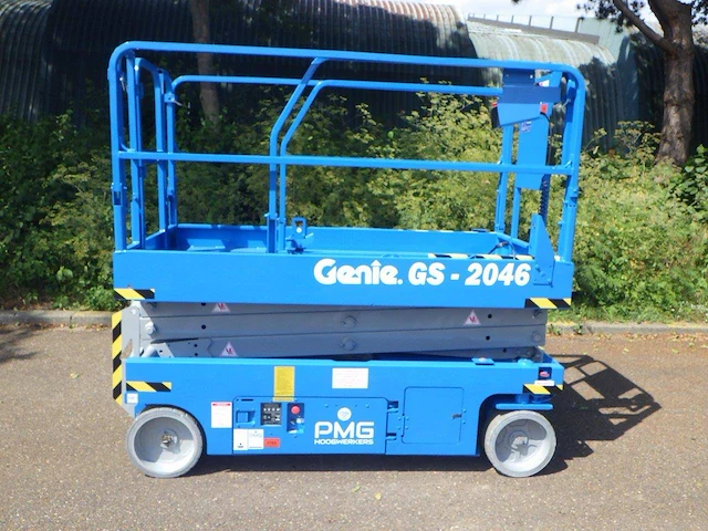 Schaarhoogwerker genie gs-2046 elektrisch 8.10m 2015 - afbeelding 1 van  1