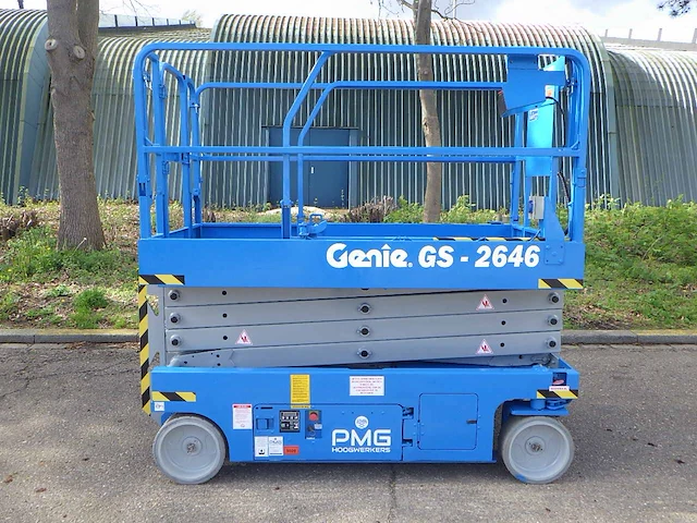 Schaarhoogwerker genie gs-2646 elektrisch 9.92m 2012 - afbeelding 1 van  1