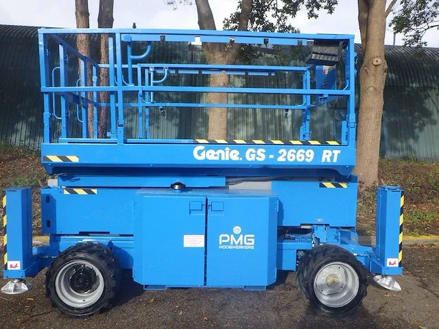 Schaarhoogwerker genie gs-2669rt 9.92m diesel 2013 - afbeelding 1 van  1