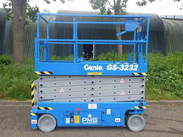 Schaarhoogwerker genie gs-3232 elektrisch 11.75m 2007 - afbeelding 1 van  1