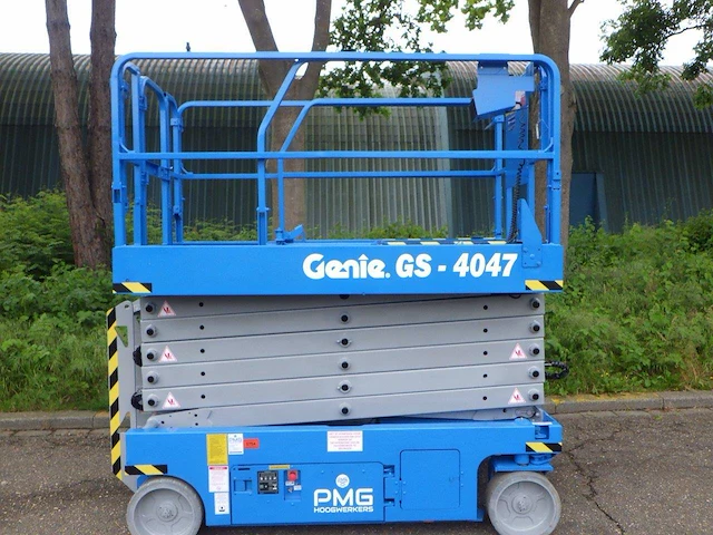 Schaarhoogwerker genie gs-4047 elektrisch 13.7m 2013 - afbeelding 1 van  1