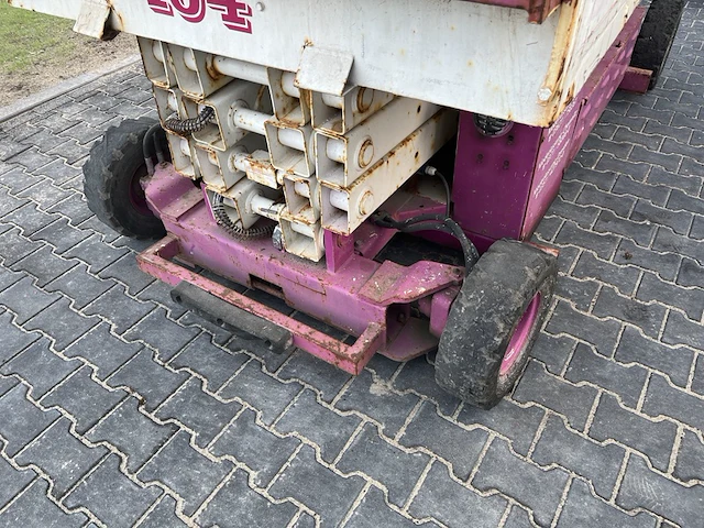 Schaarhoogwerker roze - afbeelding 15 van  18