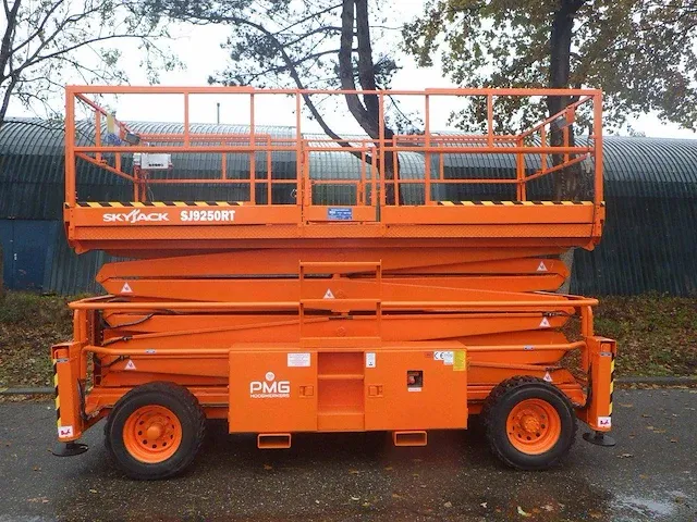 Schaarhoogwerker sj9250 17.24m diesel 2015 - afbeelding 1 van  1