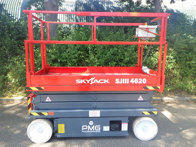 Schaarhoogwerker skyjack sj4620 elektrisch 7.90m 2008 - afbeelding 1 van  1