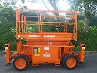 Schaarhoogwerker skyjack sj6832rt diesel 11.75m 2016 - afbeelding 1 van  1
