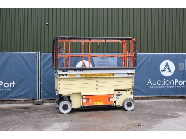 Schaarlift jlg 2646es elektrisch 9.9m 2013 - afbeelding 1 van  1