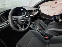 Schade auto, audi, a1 - afbeelding 10 van  37